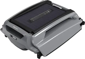 Betta SE Plus Solar Skimmer